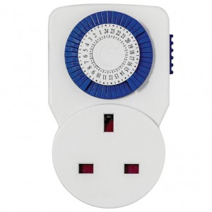 SupaLite 24Hr Slimline Segmented Plug In Timer