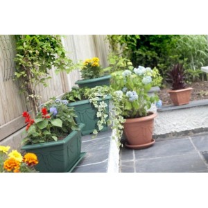 Whitefurze 24cm Venetian Round Planter -